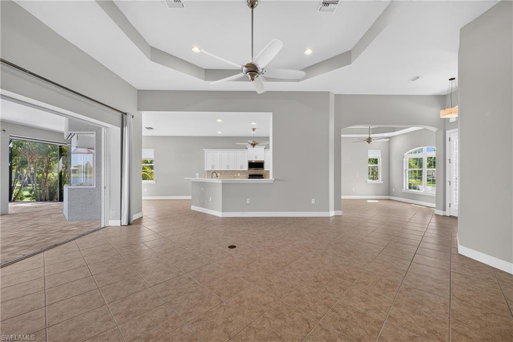 EMERSON SQUARE - Residential