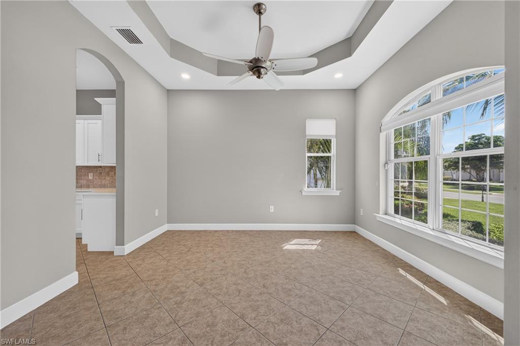 EMERSON SQUARE - Residential