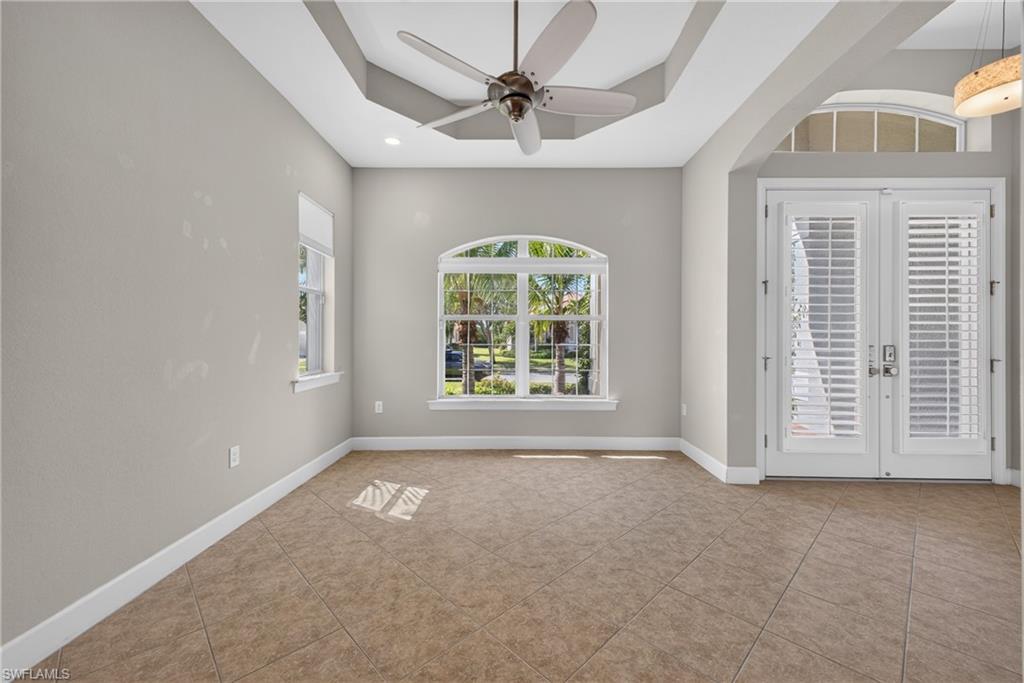 EMERSON SQUARE - Residential