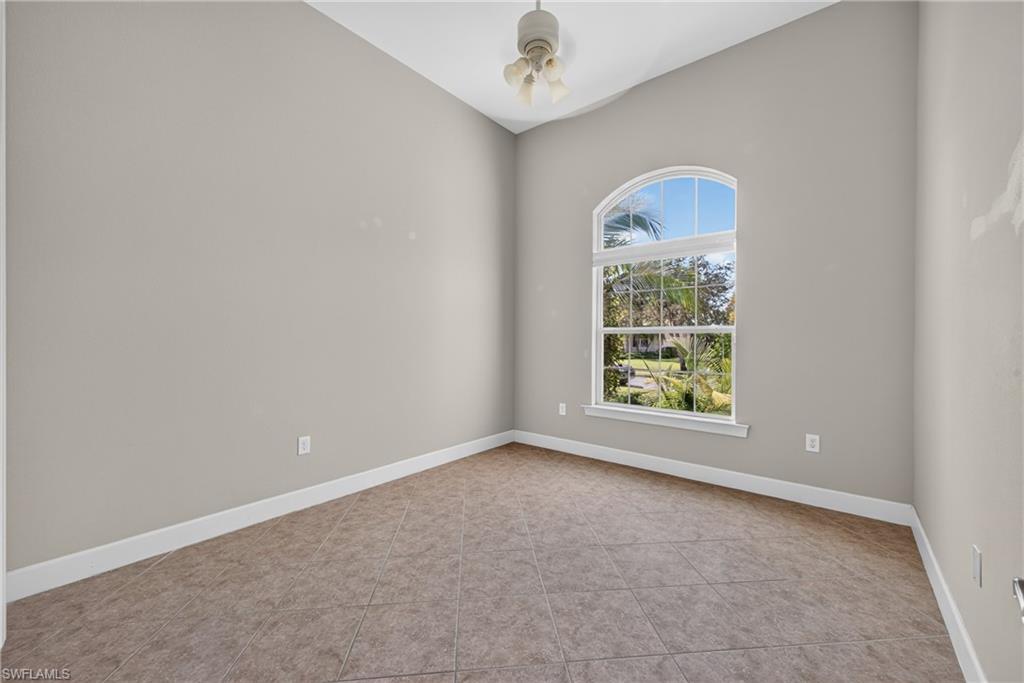 EMERSON SQUARE - Residential