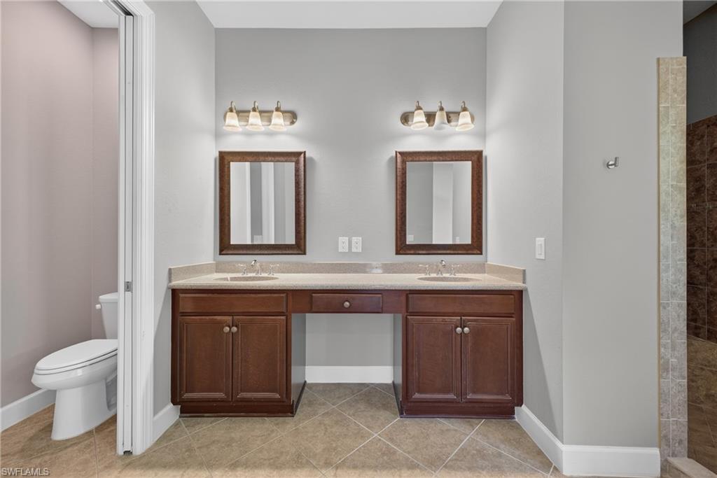EMERSON SQUARE - Residential