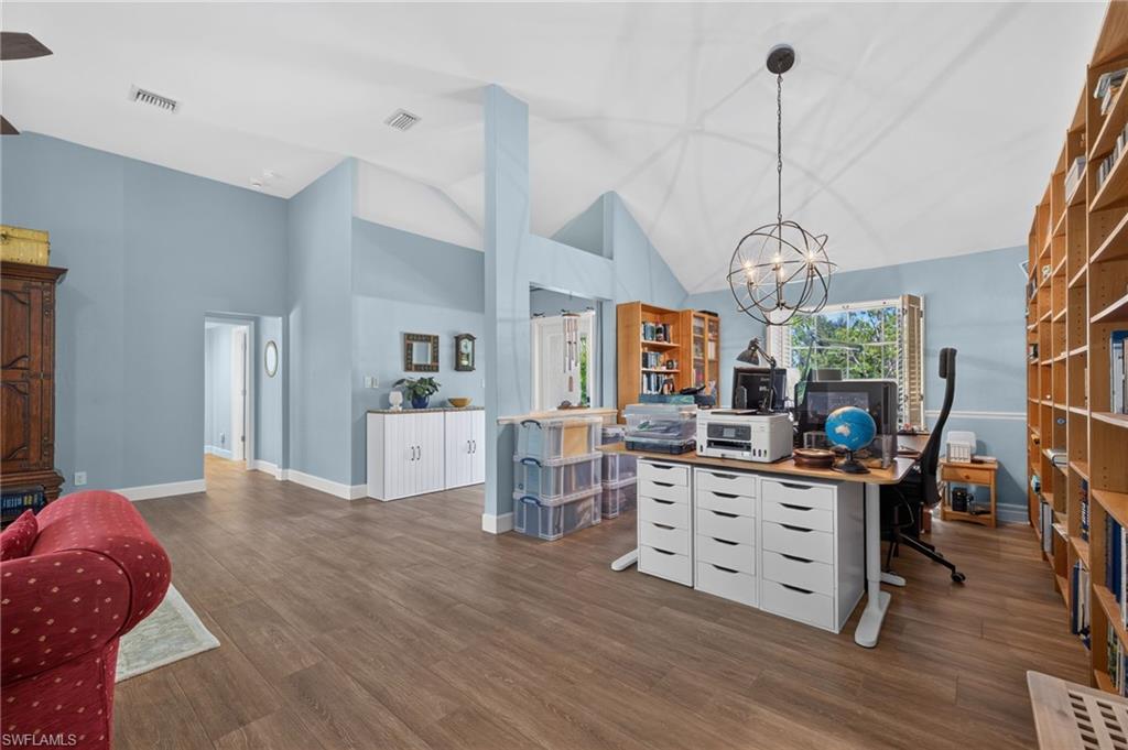 GUMBO LIMBO - Residential