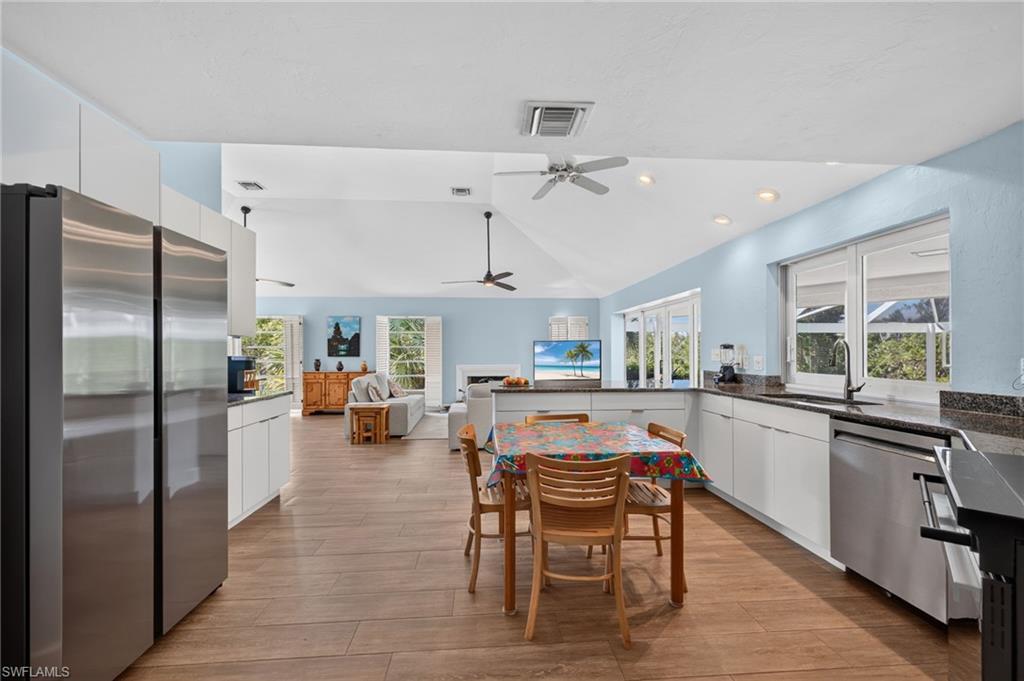 GUMBO LIMBO - Residential