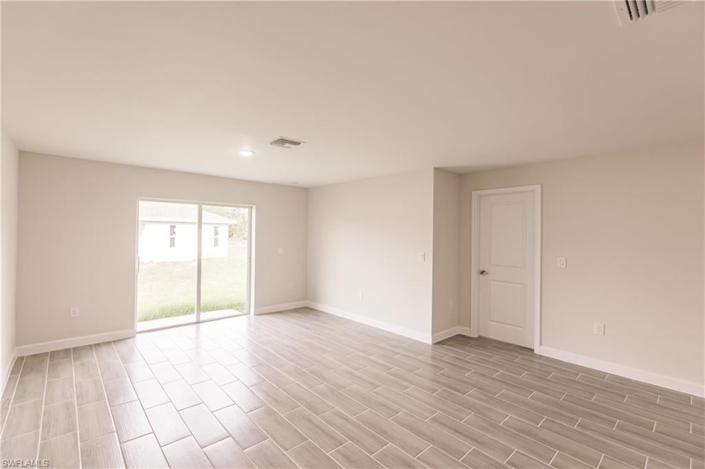 BUCKINGHAM - Residential Lease