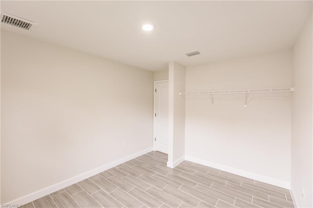 BUCKINGHAM - Residential Lease
