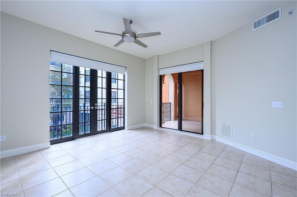 THE RESIDENCES AT COCONUT POINT - Residential