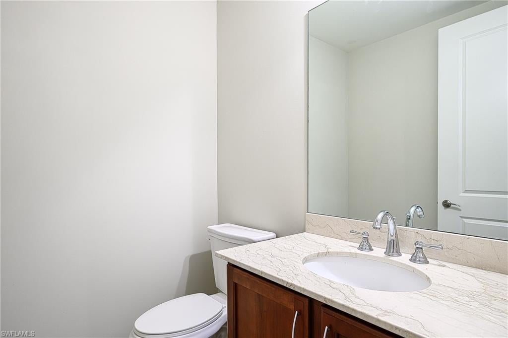 THE RESIDENCES AT COCONUT POINT - Residential