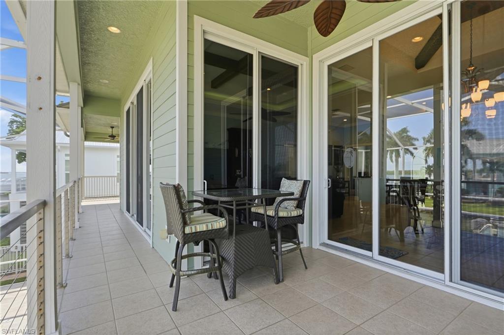 HOLIDAY HEIGHTS - Residential
