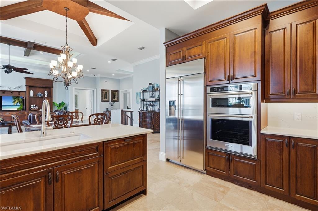 HOLIDAY HEIGHTS - Residential