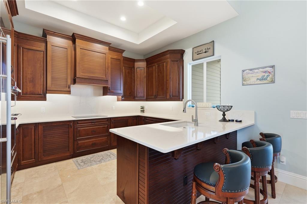 HOLIDAY HEIGHTS - Residential