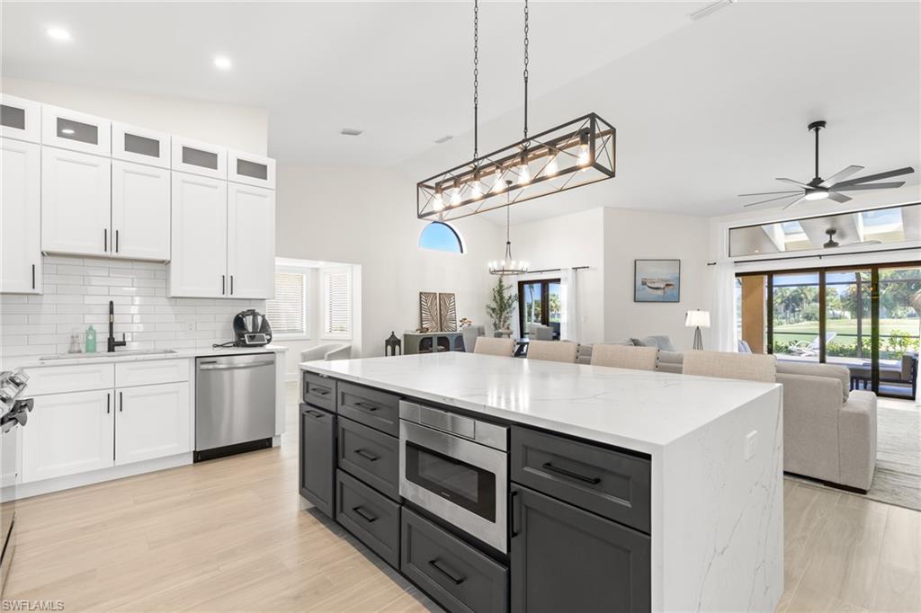 KELLY GREENS - Residential