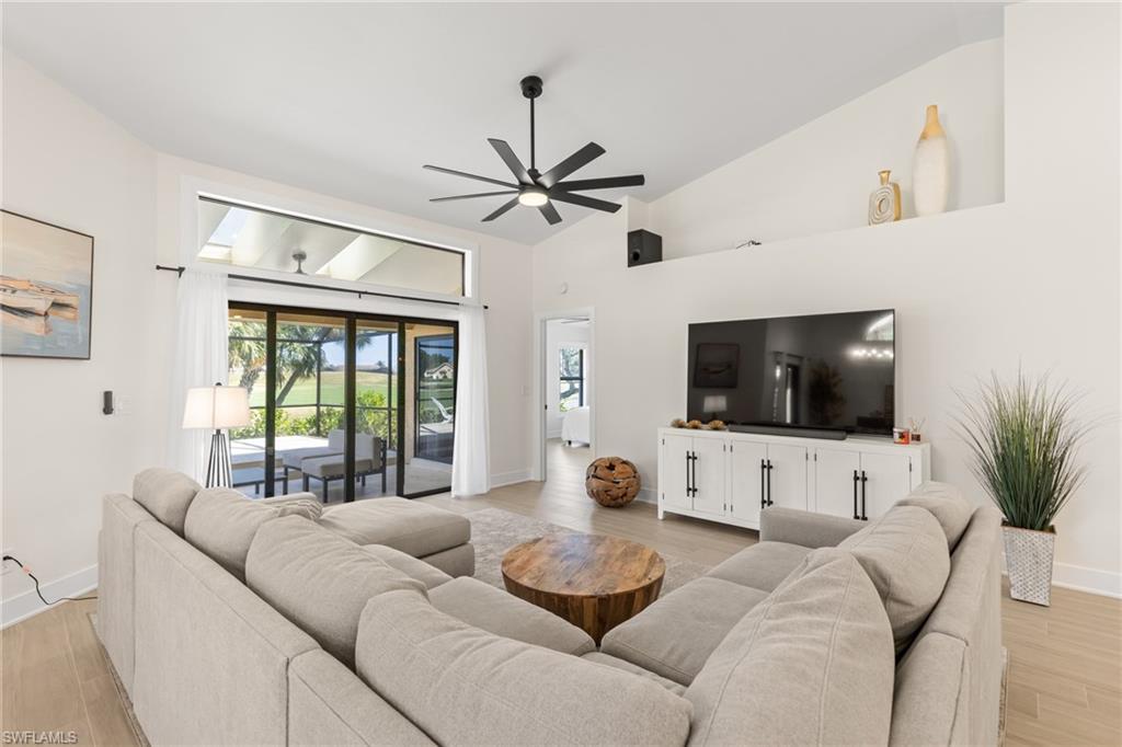 KELLY GREENS - Residential