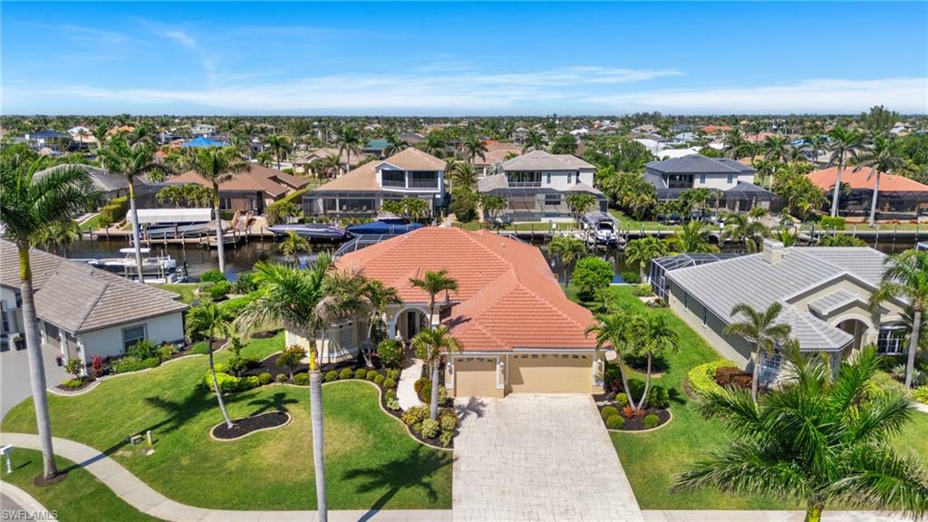 CAPE HARBOUR - Residential
