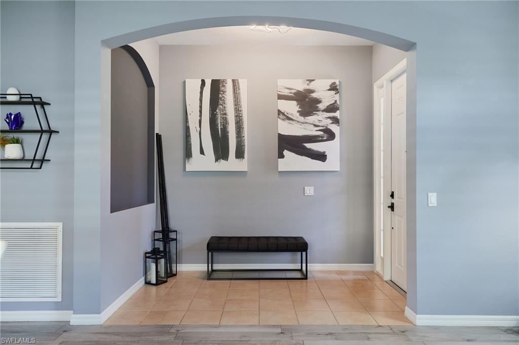 COLONY TRACE - Residential