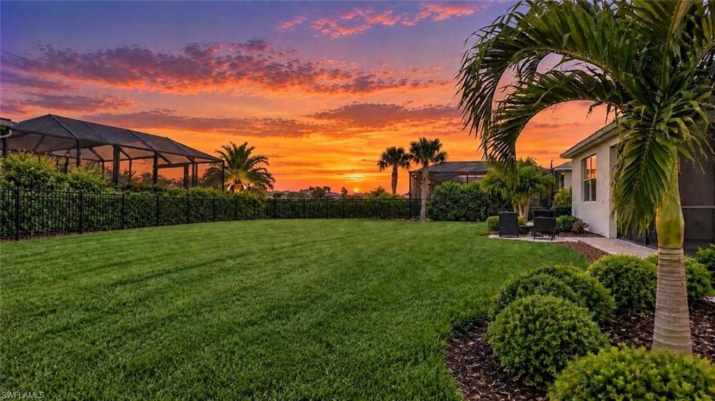 TRAILS EDGE - Residential