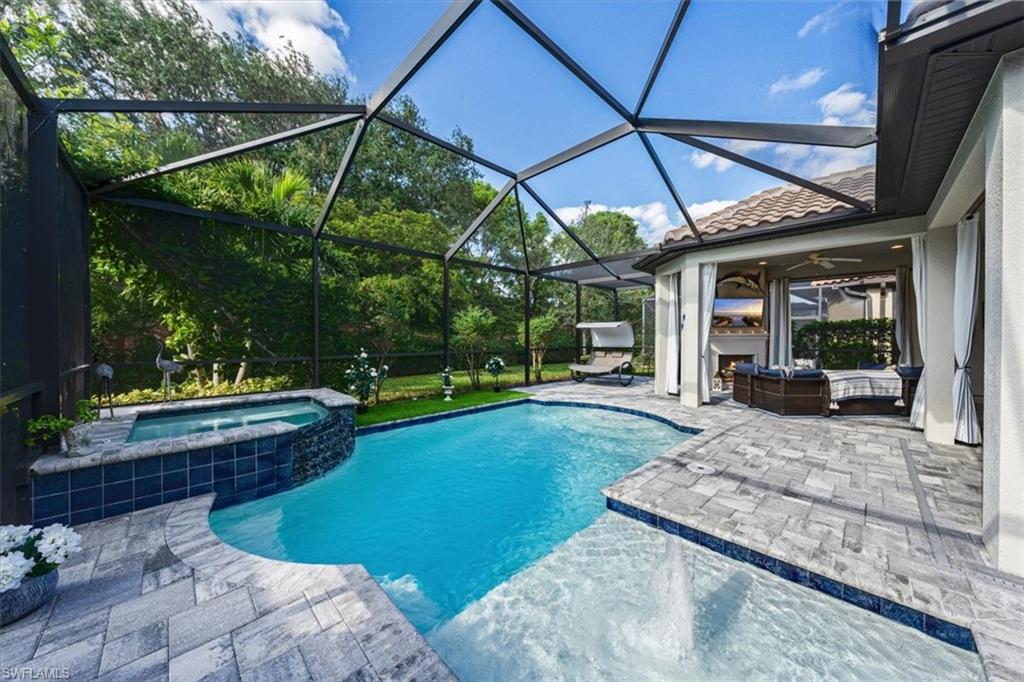 PEBBLE POINTE - Residential