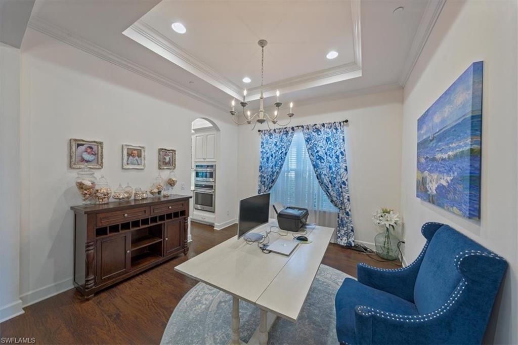 PEBBLE POINTE - Residential