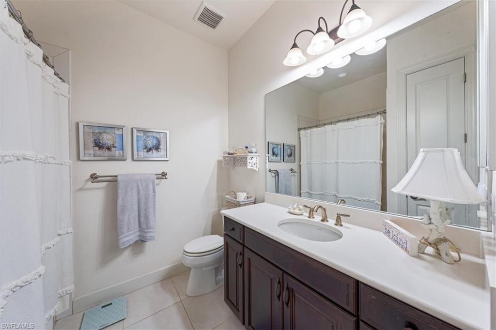 PEBBLE POINTE - Residential