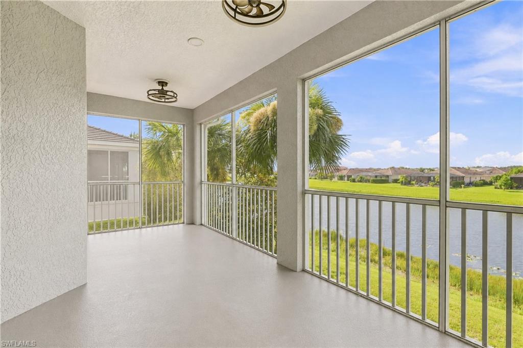 ASHTON OAKS - Residential