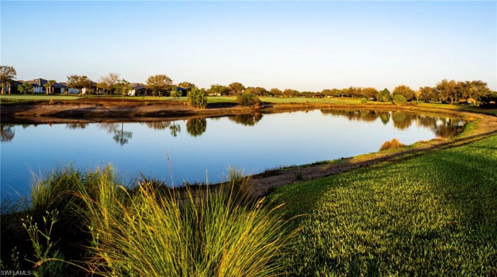 ASHTON OAKS - Residential