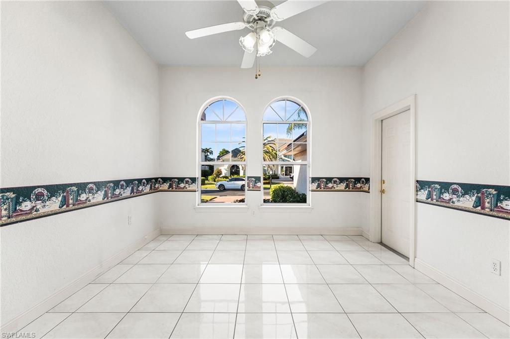 EDGEWATER - Residential
