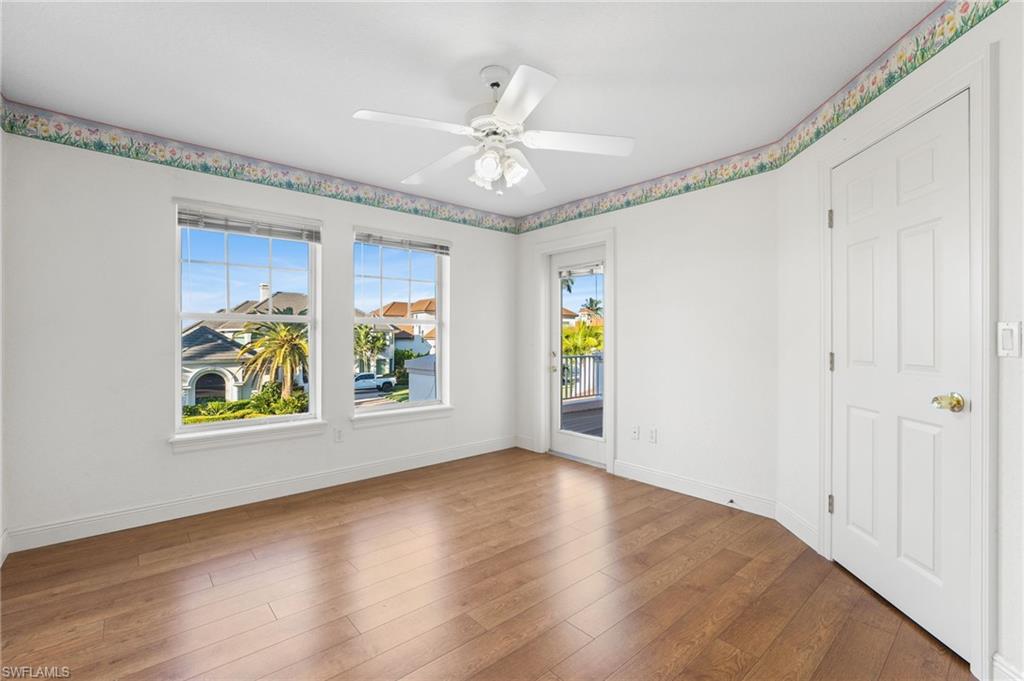 EDGEWATER - Residential