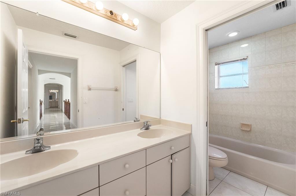 EDGEWATER - Residential