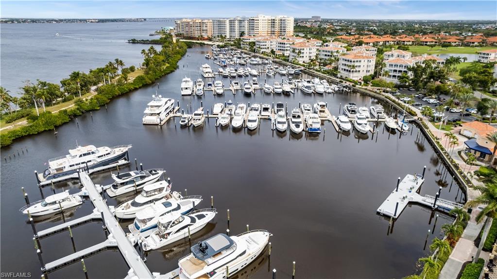 EDGEWATER - Residential