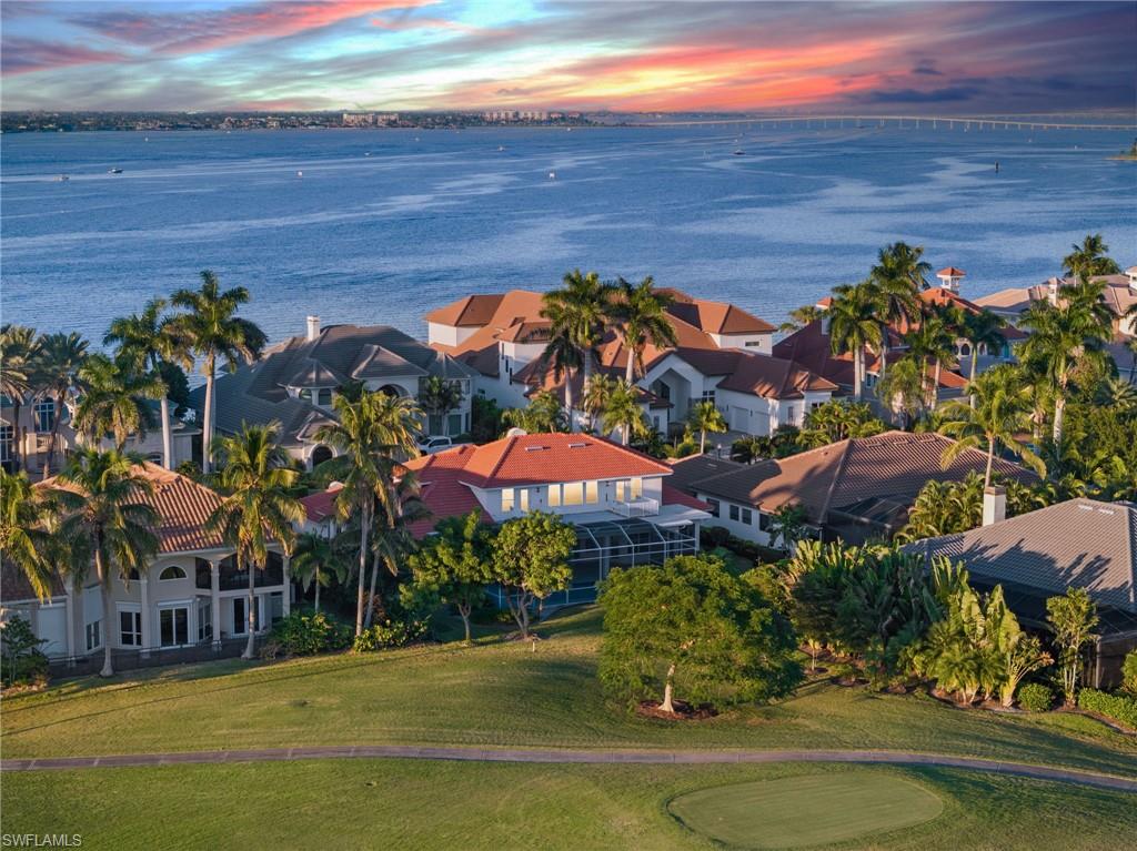 EDGEWATER - Residential