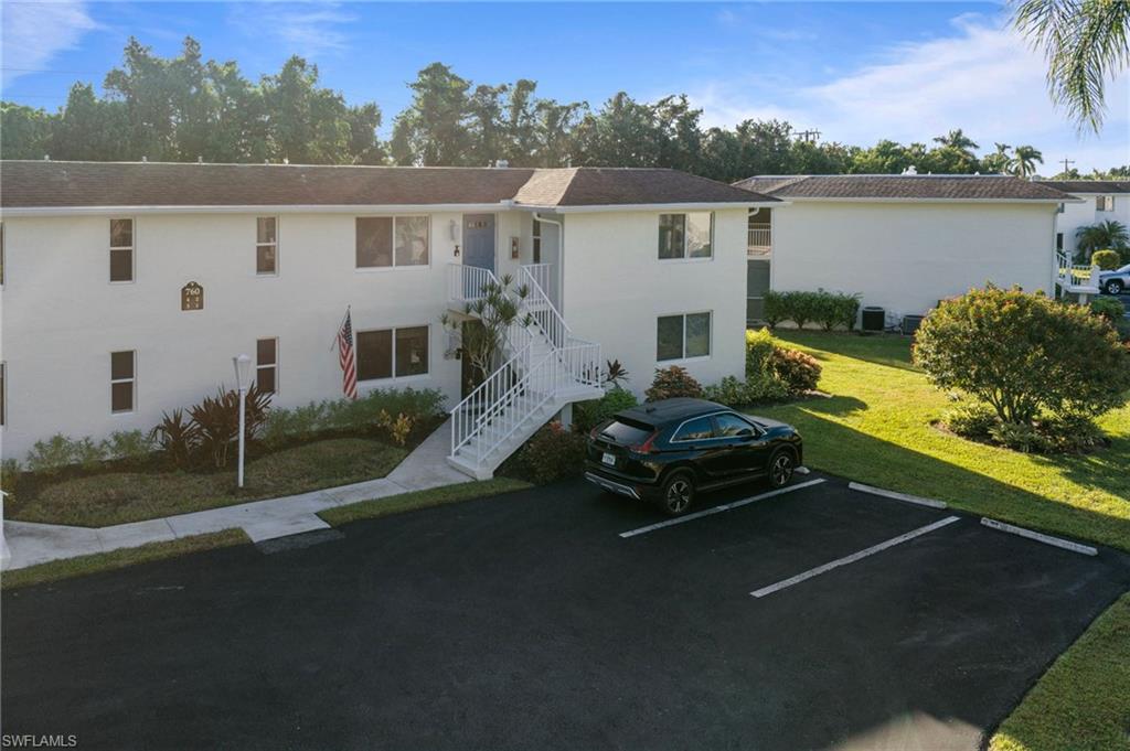 GLADES COUNTRY CLUB - Residential