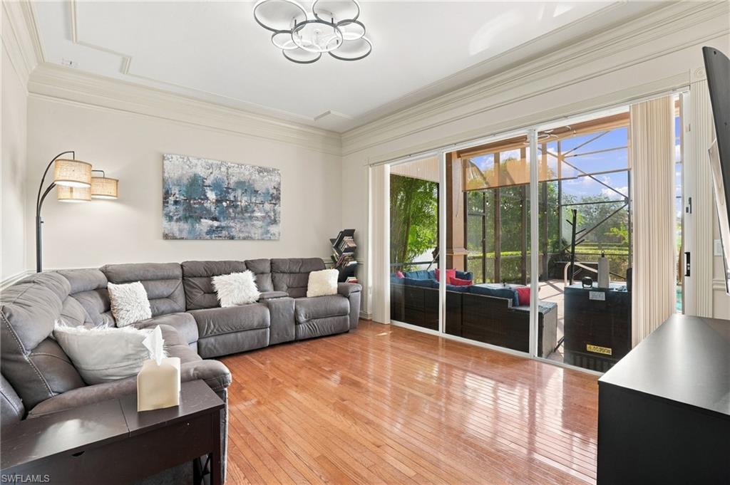 INDIGO LAKES - Residential