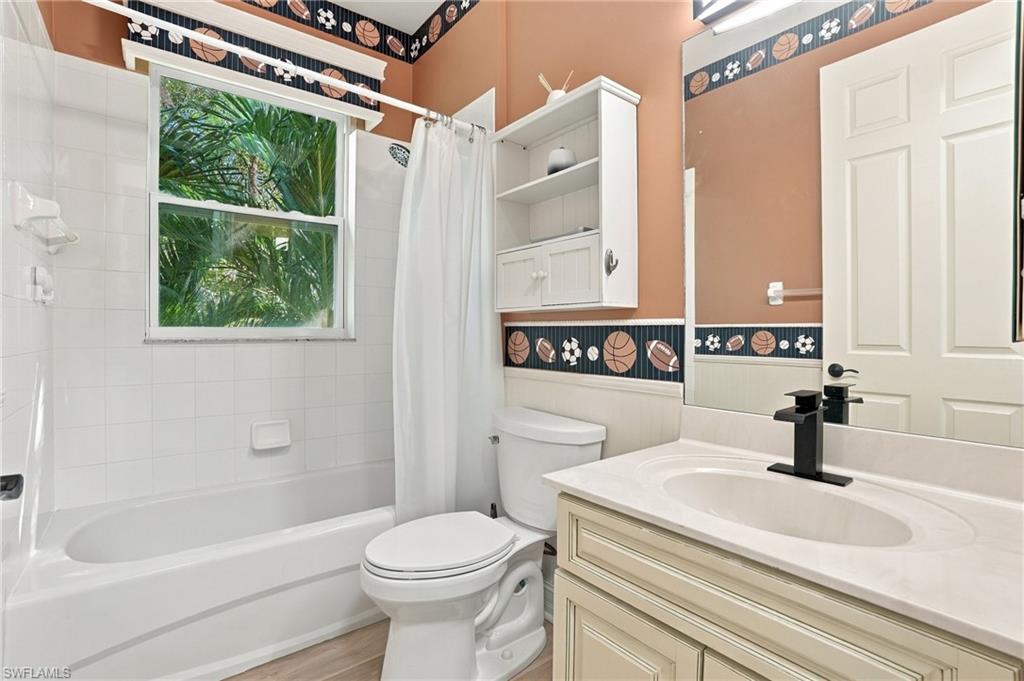 INDIGO LAKES - Residential