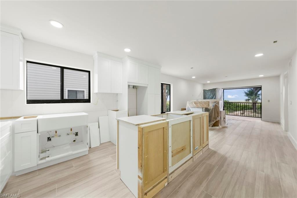 BEACH COTTAGES - Residential
