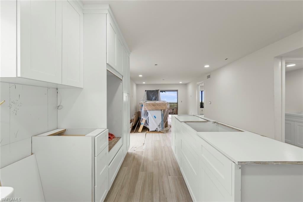 BEACH COTTAGES - Residential