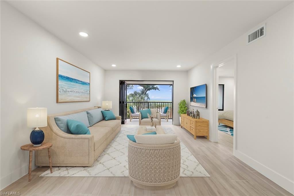 BEACH COTTAGES - Residential