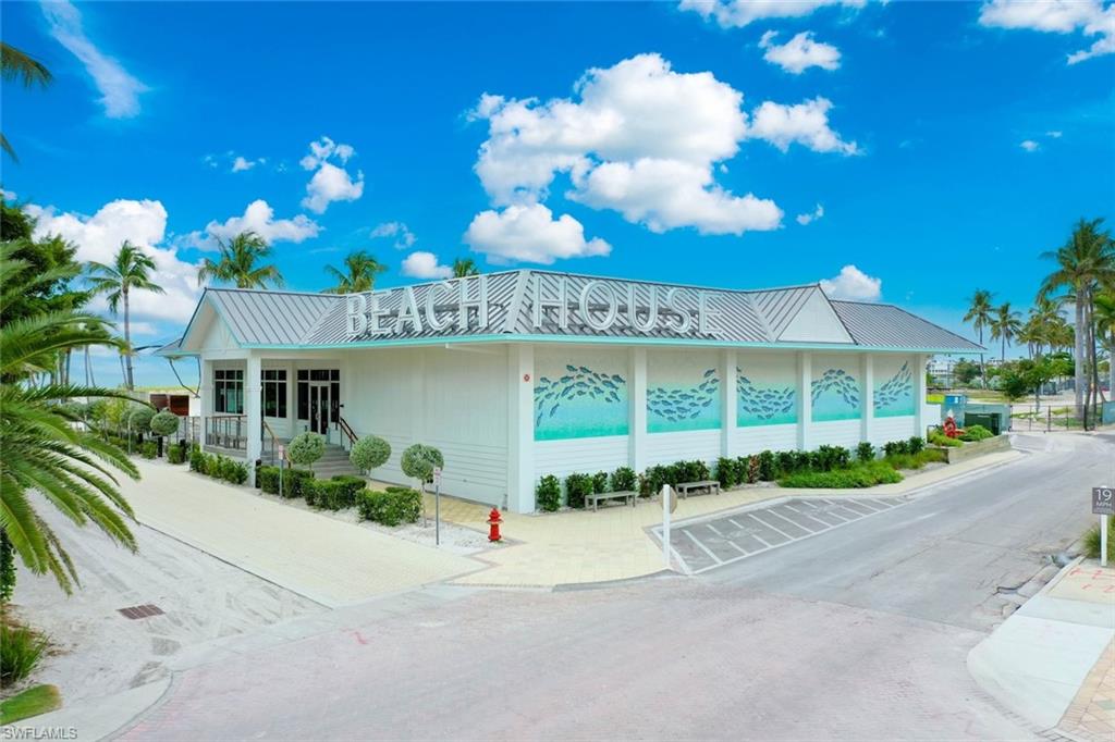 BEACH COTTAGES - Residential