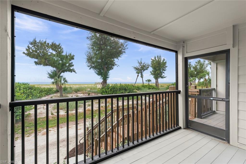 BEACH COTTAGES - Residential