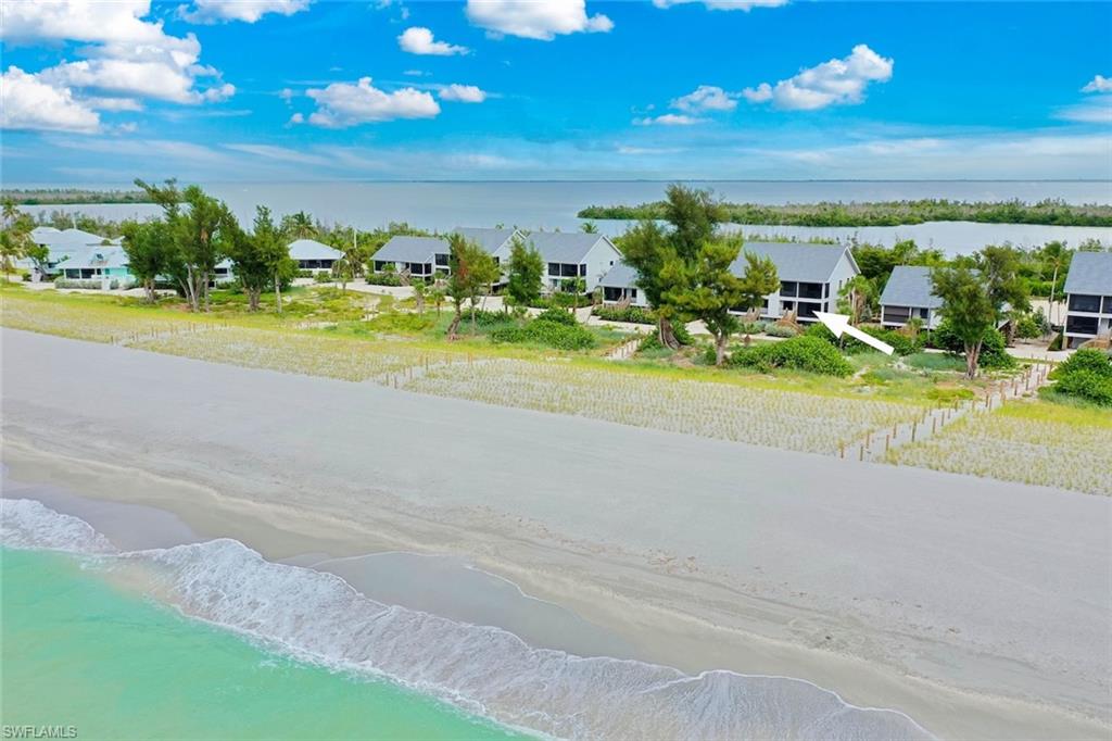 BEACH COTTAGES - Residential