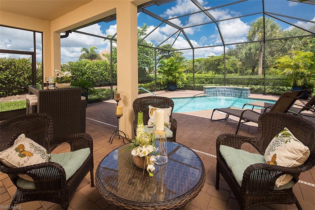 PEBBLE POINTE - Residential