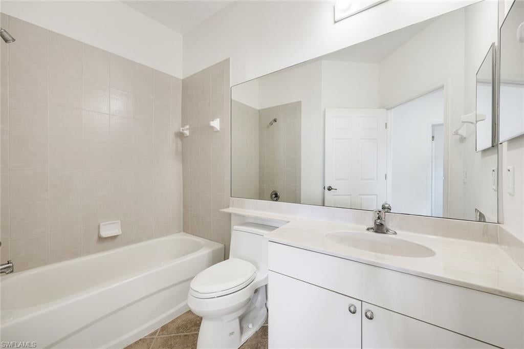 CHESAPEAKE COVE - Residential