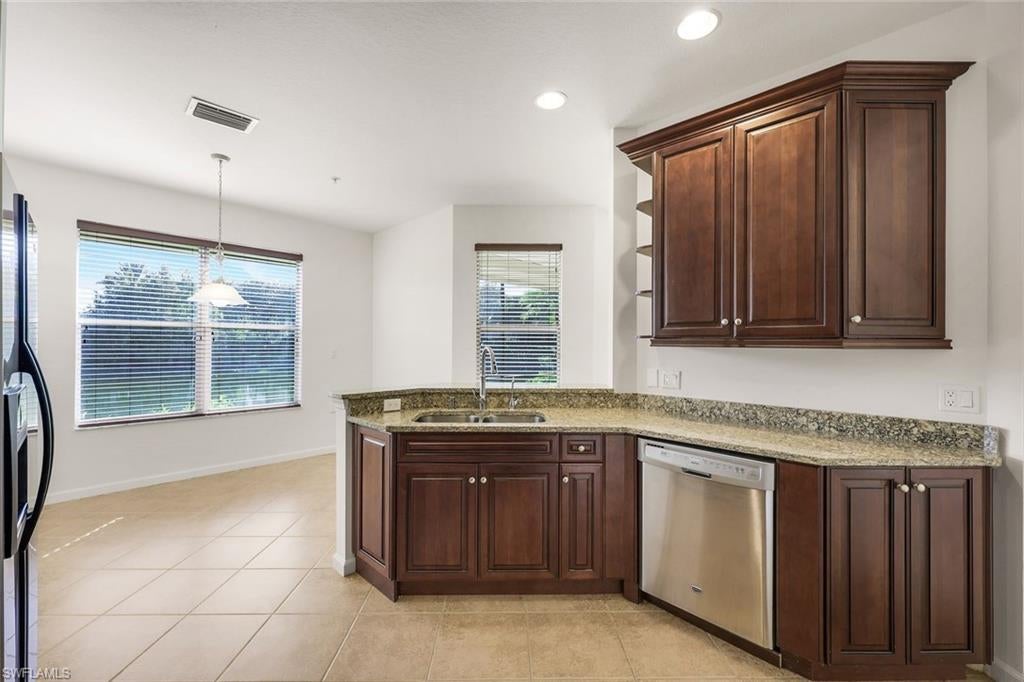 CHESAPEAKE COVE - Residential