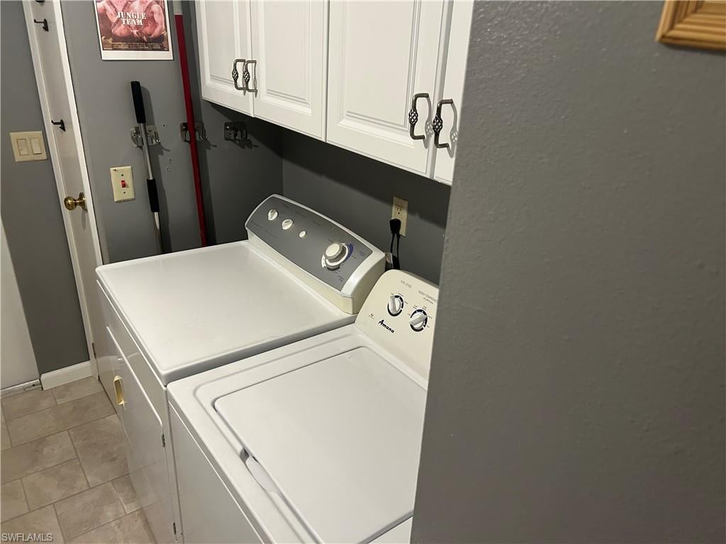 PINELAKE SUBDIVISION - Residential