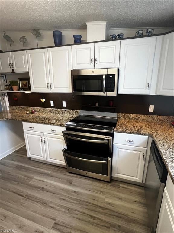 PINELAKE SUBDIVISION - Residential