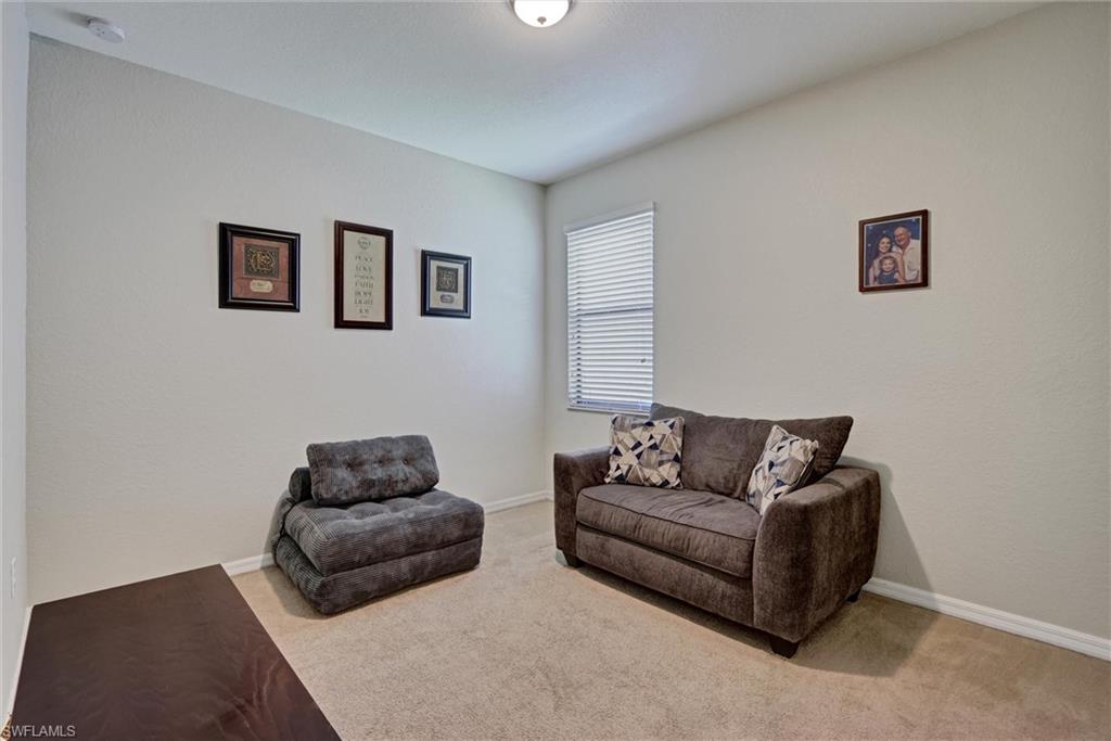 HAMPTON PARK - Residential