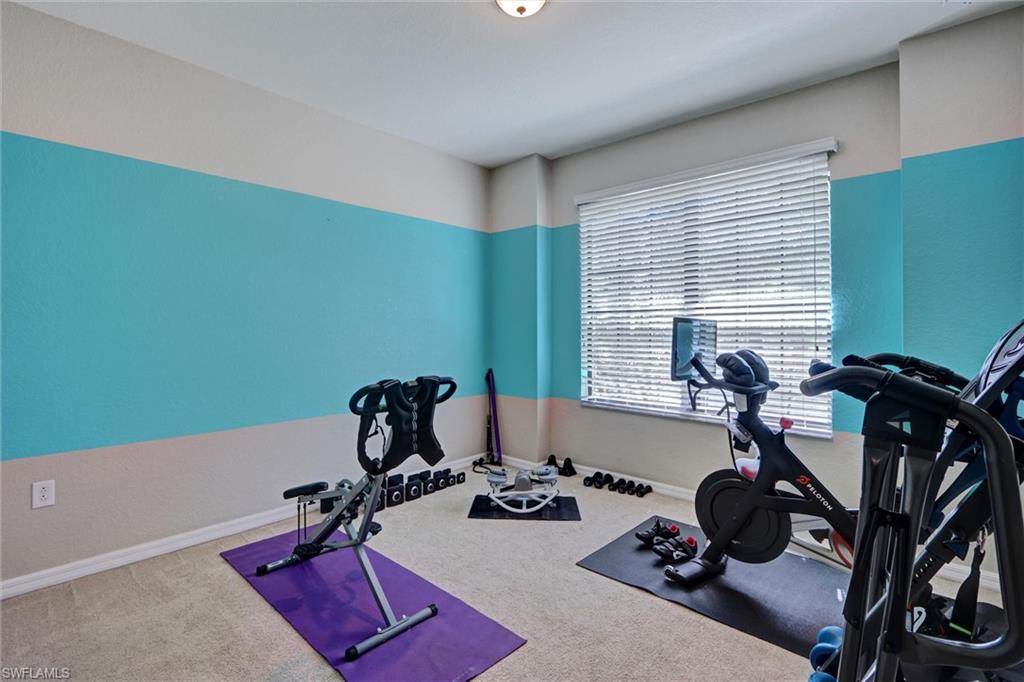 HAMPTON PARK - Residential