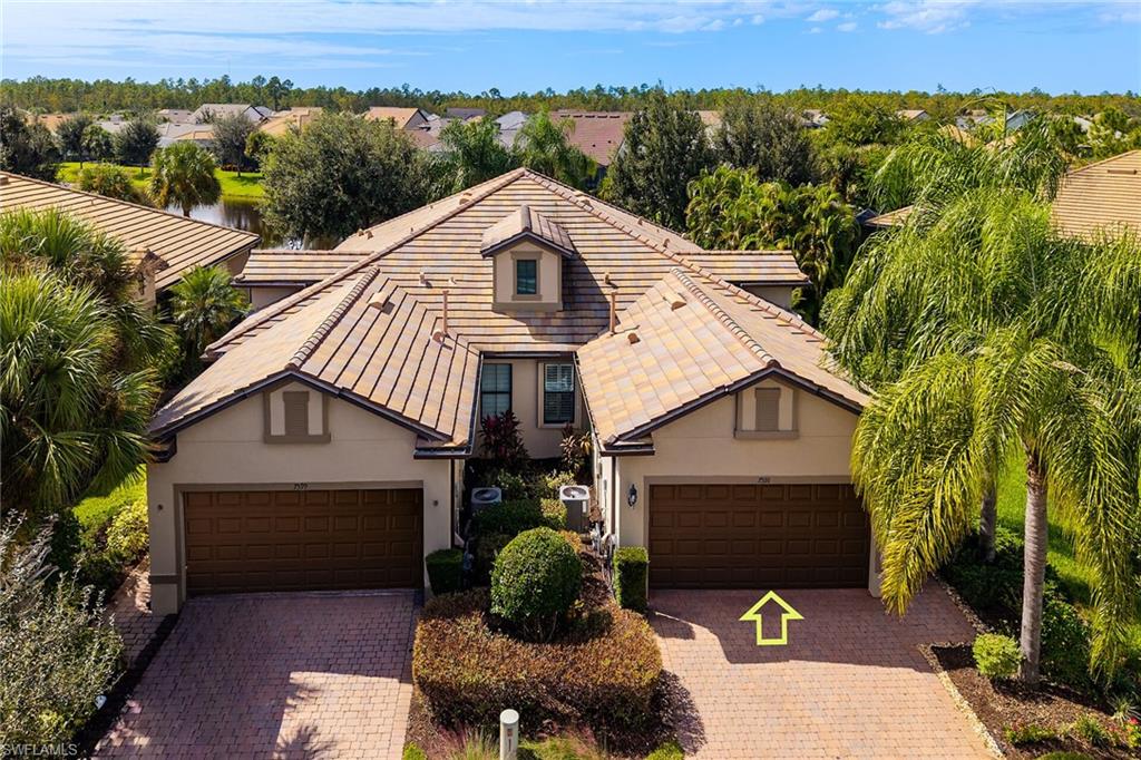 WINDING CYPRESS - Residential