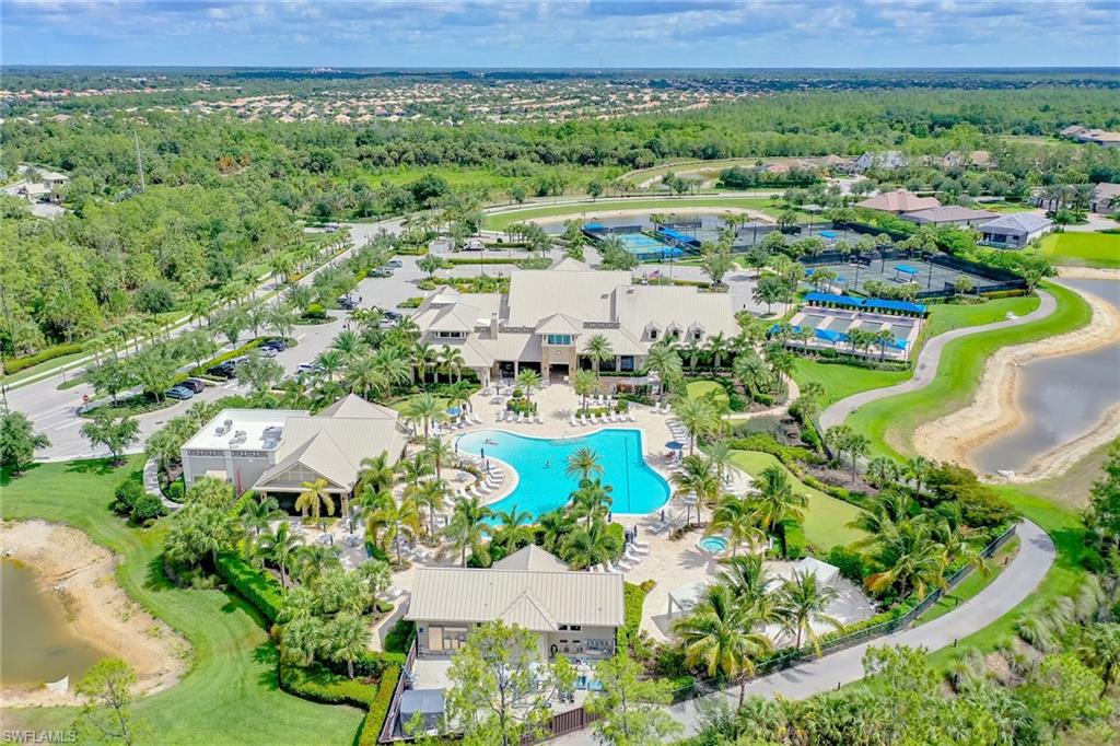 WINDING CYPRESS - Residential