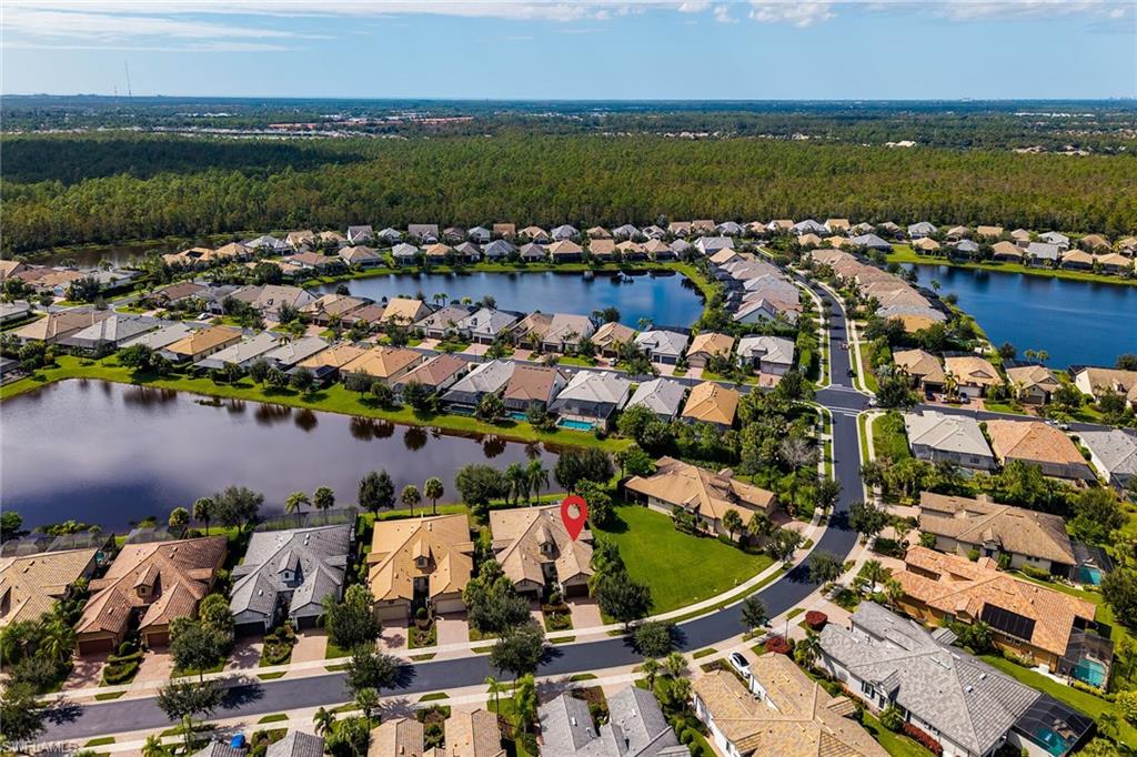 WINDING CYPRESS - Residential