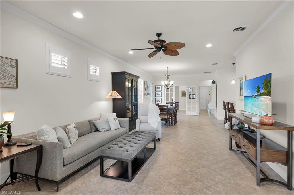 WINDING CYPRESS - Residential