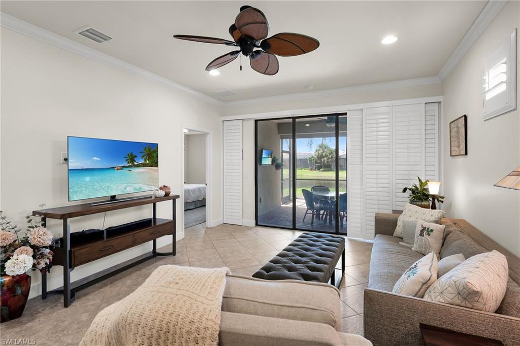 WINDING CYPRESS - Residential
